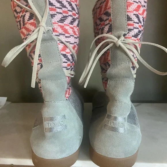 Toms Nepal Boots Grey Suede Chevron 10014078 Women's 12 - Picture 4 of 6